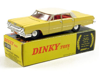 Lot 169 - DINKY TOYS GB (1)