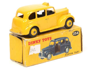 Lot 212 - DINKY TOYS (GB) (1)