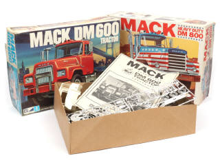 Lot 53 - GENERAL MILLS FUN GROUP (USA) (2)