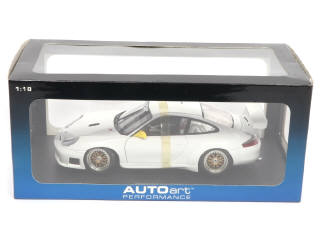 Lot 33 - AUTOART (ALLEMAGNE) (1)