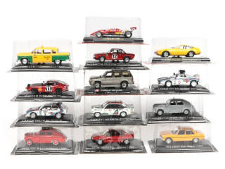 Lot 76 - DIVERS (13)