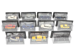 Lot 50 - DIVERS (11)
