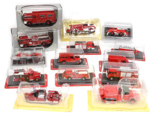 Lot 78 - DIVERS (14)