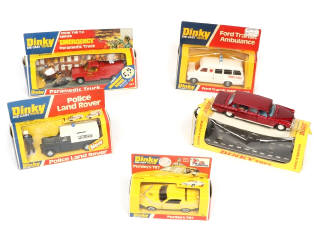 Lot 234 - DINKY TOYS (GB) (5)