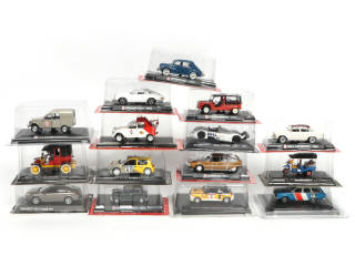 Lot 80 - DIVERS (15)