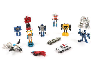Lot 111 - DIVERS (12)