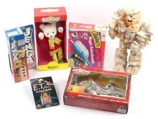 Lot 121 - DIVERS (1)