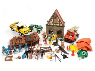 Lot 180 - PLAYMOBIL (ALLEMAGNE) (1)