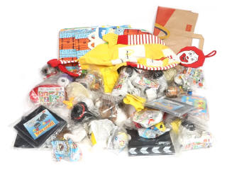 Lot 143 - MAC DONALD (USA) (1)