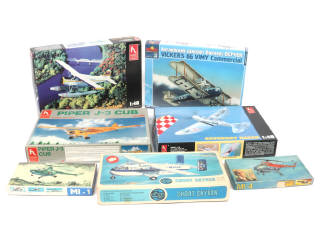 Lot 96 - DIVERS (7)