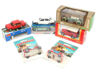 Lot 141 - DIVERS (7)