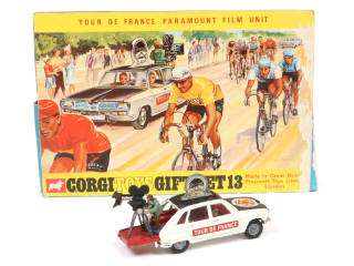 Lot 195 - CORGI TOYS (GB) (1)