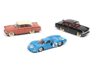 Lot 228 - DINKY TOYS (FRANCE) (3)