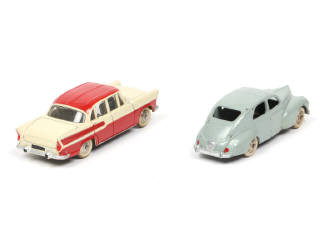 Lot 225 - DINKY TOYS (FRANCE) (2)