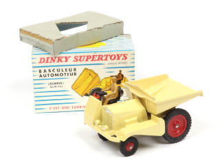 Lot 217 - DINKY TOYS (FRANCE) (1)