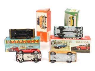 Lot 116 - DIVERS (URSS) (4)