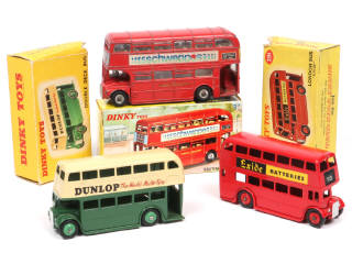 Lot 336 - DINKY TOYS (GB) (3)