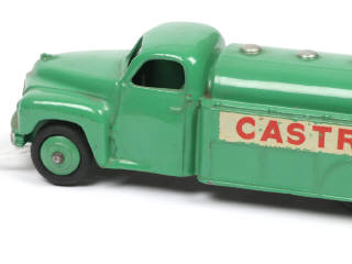 Lot 306 - DINKY TOYS (GB) (1)