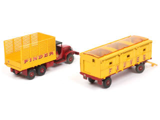 Lot 216 - DINKY TOYS (FRANCE) (1)