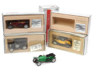 Lot 256 - CORGI TOYS (GB) (4)
