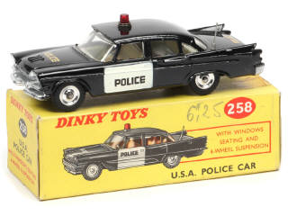 Lot 296 - DINKY TOYS (GB) (1)