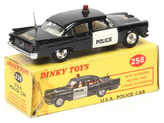 Lot 296 - DINKY TOYS (GB) (1)