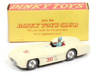 Lot 290 - DINKY TOYS (GB) (1)