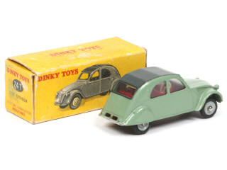 Lot 214 - DINKY TOYS (FRANCE) (1)