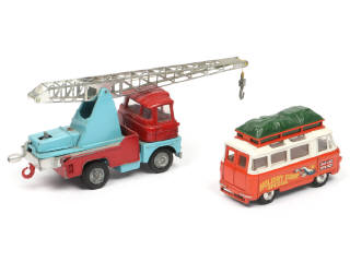 Lot 259 - CORGI TOYS (GB) (2)