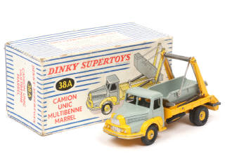 Lot 255 - DINKY TOYS (FRANCE) (1)
