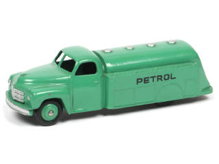 Lot 144 - DINKY TOYS (GB) (1)