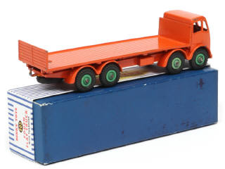 Lot 165 - DINKY TOYS (GB) (1)