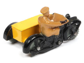 Lot 158 - DINKY TOYS (GB) (1)