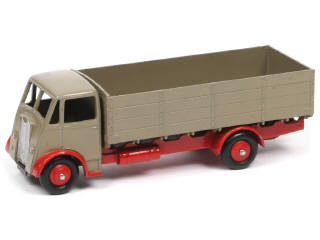 Lot 162 - DINKY TOYS (GB) (1)