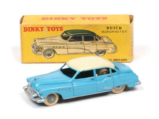 Lot 253 - DINKY TOYS (FRANCE) (1)