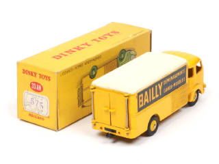 Lot 231 - DINKY TOYS (FRANCE) (1)
