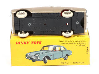 Lot 244 - DINKY TOYS (FRANCE) (1)