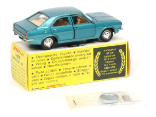 Lot 254 - DINKY TOYS (FRANCE) (1)