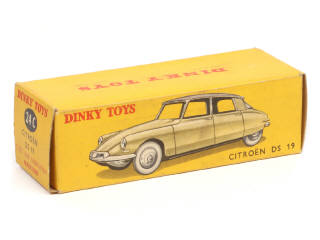 Lot 225 - DINKY TOYS (FRANCE) (1)