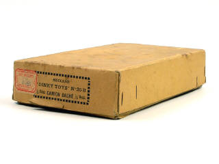 Lot 847 - DINKY TOYS (FRANCE) (1)