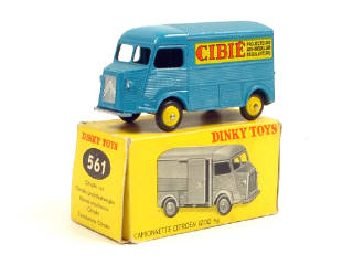 Lot 917 - DINKY TOYS (FRANCE) (1)