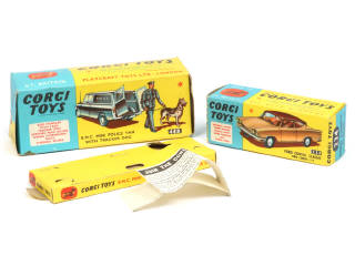 Lot 120 - CORGI TOYS (GB) (2)