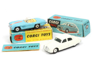 Lot 135 - CORGI TOYS (GB) (2)