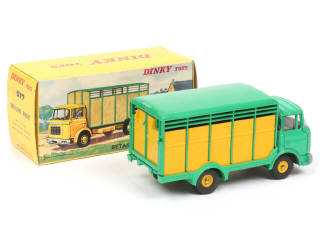 Lot 339 - DINKY TOYS (FRANCE) (1)
