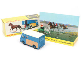 Lot 338 - DINKY TOYS (FRANCE) (1)