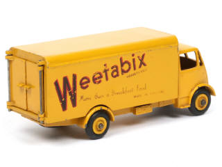 Lot 249 - DINKY TOYS (GB) (1)