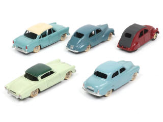 Lot 268 - DINKY TOYS (FRANCE) (6)