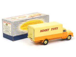 Lot 255 - DINKY TOYS (GB) (1)