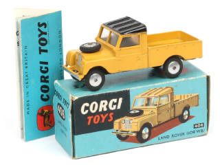 Lot 171 - CORGI TOYS (GB) (1)