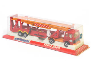 Lot 113 - MAJORETTE (FRANCE) (1)